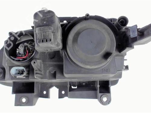 Right headlight RENAULT ESPACE III (JE0_) 2.2 dCi (JE0K) | BP25264519C29 