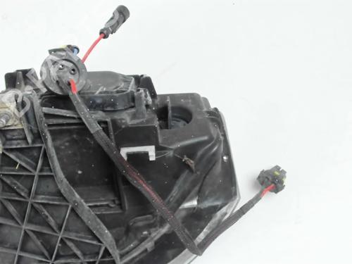 Højre forlygte AUDI A4 B6 Avant (8E5) 1.9 TDI | BP27481737C29 