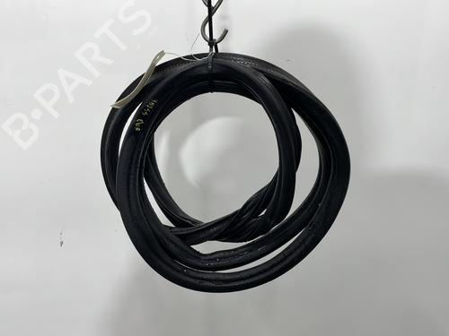 Used Rubber door seal VW GOLF VII (5G1, BQ1, BE1, BE2) 1.6 TDI (105 hp) 32350189
