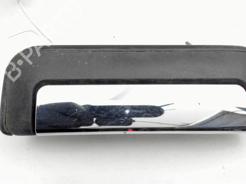 Used Rear left exterior door handle MITSUBISHI L200 (K7_T, K6_T, K5_T) 2.5 TD 4WD (K74T) (115 hp) 30689014