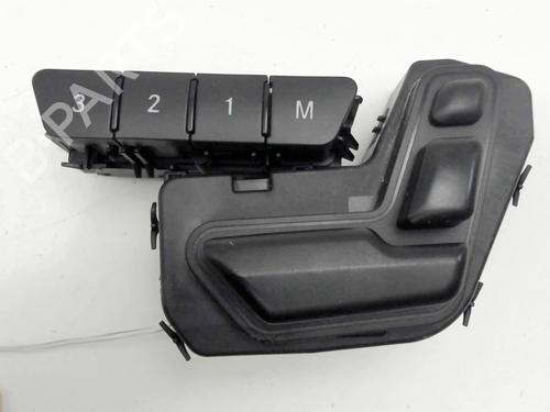 Used Left front window switch MERCEDES-BENZ CLA Coupe (C117) CLA 200 CDI / d (117.308) (136 hp) 31074566