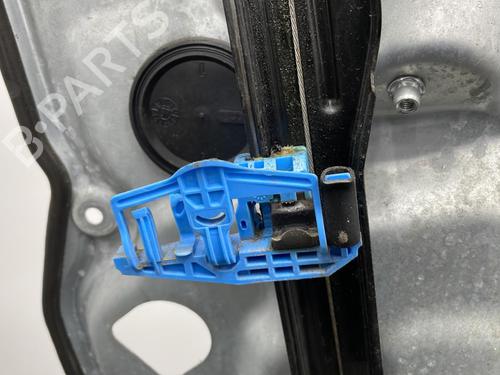Used Front right window mechanism Front right window mechanism FIAT CROMA (194_) 1.9 D Multijet (194AXC1B, 194AXC12) (150 hp) 20386326 20386326
