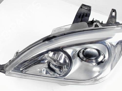 Used Left headlight Left headlight MERCEDES-BENZ M-CLASS (W163) ML 270 CDI (163.113) (163 hp) 20402825 20402825