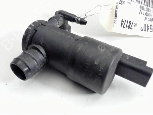 Used Washer pump Washer pump PEUGEOT 2008 II (UD_, US_, UY_, UJ_, UR_, UC_) 1.2 PureTech 130 (USHNS, URHNS) (130 hp) 30819867 30819867
