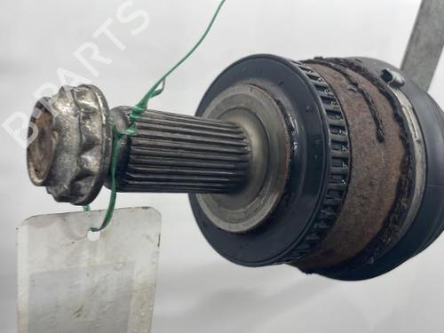 Used Right front driveshaft Right front driveshaft LAND ROVER RANGE ROVER III (L322) 3.0 D 4x4 (177 hp) 20388864 20388864
