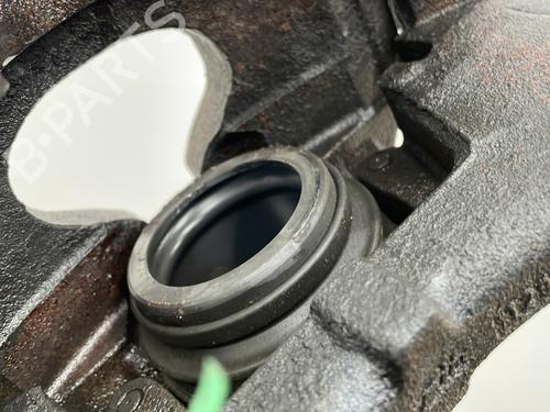 Right front brake caliper VW TRANSPORTER T6 Van (SGA, SGH, SHA, SHH) 2.0 TDI | BP22415144M104 