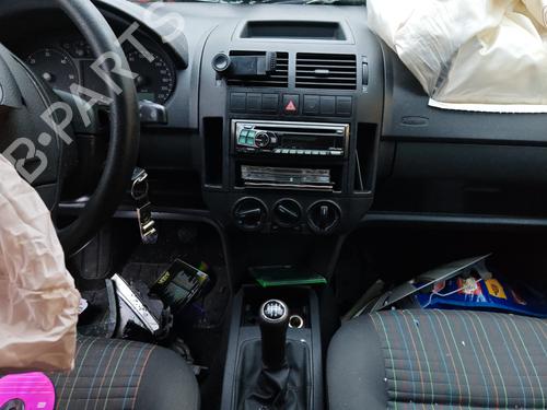 Rear right lock VW POLO IV (9N_, 9A_) 1.4 TDI | BP30912840C99