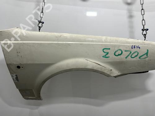 Used Right front fenders VW POLO II (86C, 80) 1.0 Cat (45 hp) 29320455