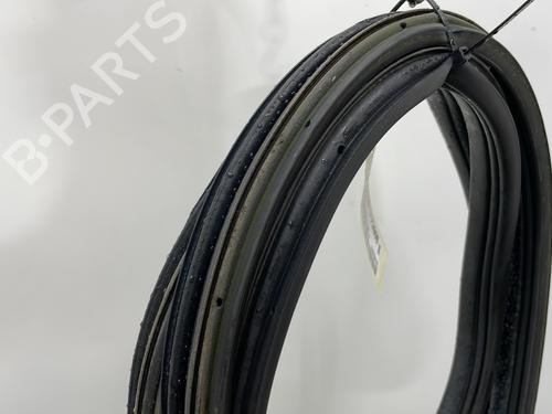 rubber-door-seal-opel-corsa-c-x01-2000-2001-2002-2003-2004-2005-2006-2007-2008-2009-27163566 main image