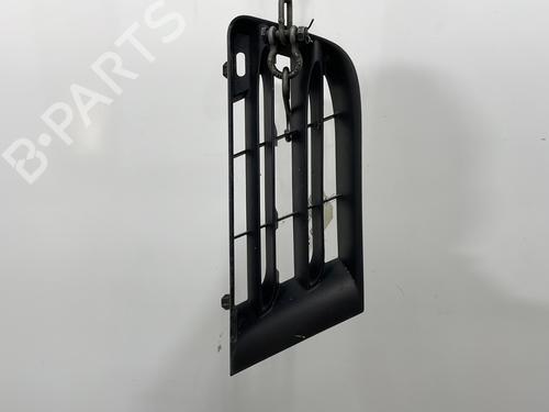 Used Grille RENAULT SCÉNIC II (JM0/1_) 1.5 dCi (JM1E, JM16) (106 hp) 26965063