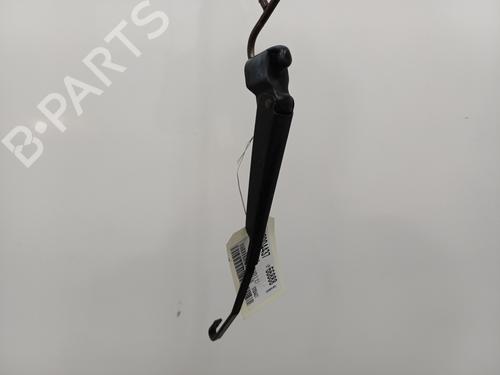 Used Rear windshield wiper arm MERCEDES-BENZ M-CLASS (W163) ML 270 CDI (163.113) (163 hp) 22104170