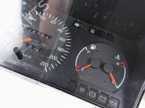 Used Instrument cluster Instrument cluster VOLVO 440 (445) 1.9 Turbo-Diesel (90 hp) 20387237 20387237