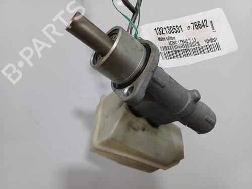 Used Brake master cylinder Brake master cylinder 38918904 38918904