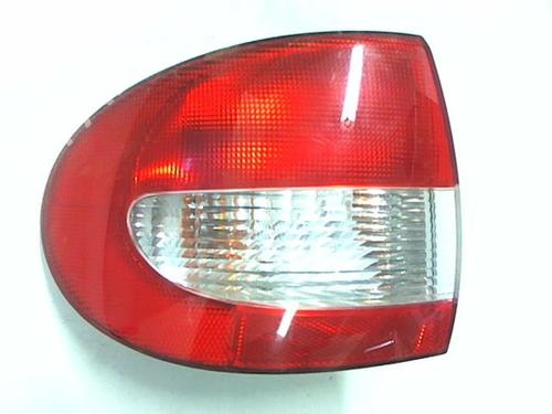 Used Left taillight RENAULT MEGANE I Classic (LA0/1_) 1.4 16V (LA0D, LA1H, lA0W, LA10) (95 hp) 20461840