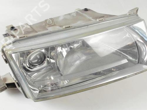 Right headlight SKODA OCTAVIA I (1U2) 1.9 TDI | BP20464610C29 