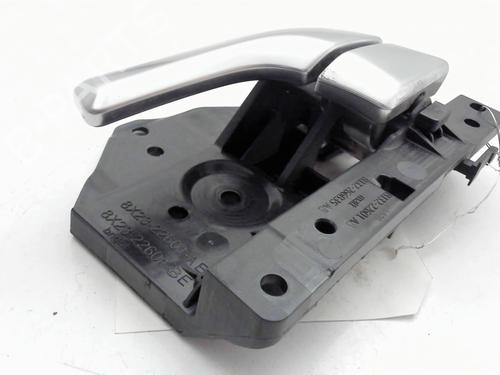 Front left interior door handle LAND ROVER RANGE ROVER EVOQUE (L538) 2.0 D 4x4 | BP39576026I13 - Image 4
