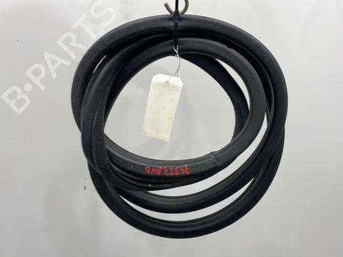 Used Rubber door seal CITROËN DS5 2.0 HDi 165 (163 hp) 23778818