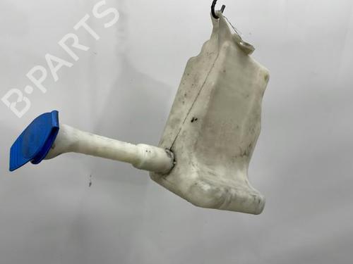 Used Windscreen washer tank VW TRANSPORTER T4 Van (70A, 70H, 7DA, 7DH) 2.5 TDI (102 hp) 21240754