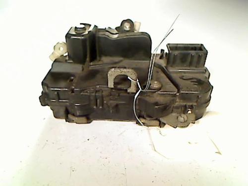 Front left lock PEUGEOT 306 Hatchback (7A, 7C, N3, N5) 1.9 D | BP21229881C98 