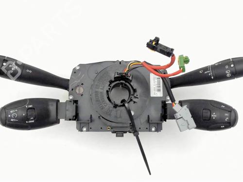 Steering column stalk CITROËN C5 II (RC_) 2.0 HDi (RCRHRH) | BP36757382I23 - Image 2