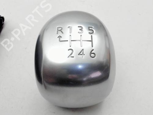 Used Shift knob Shift knob 37458643 37458643
