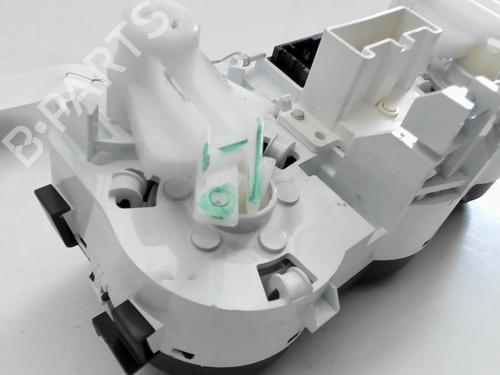 climate-control-opel-corsa-e-x15-2014-32149520 main image