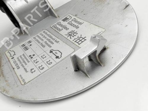 Fuel flap VW GOLF V (1K1) 1.9 TDI | BP26666469C131 