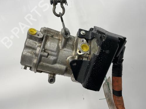Used AC compressor NISSAN JUKE (F16_) 1.6 Hybrid (143 hp) 24178011