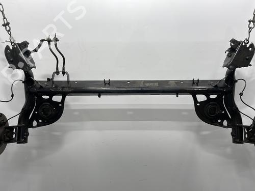 Used Rear axle RENAULT MODUS / GRAND MODUS (F/JP0_) 1.5 dCi (FP0D, JP0D) (82 hp) 31981948