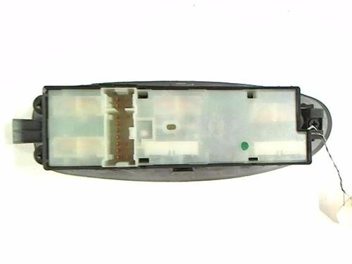 Used Left front window switch Left front window switch NISSAN ALMERA TINO (V10) 2.2 dCi (112 hp) 20410468 20410468