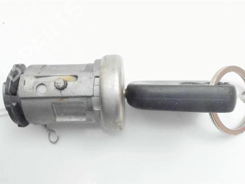 Used Ignition barrel FORD FIESTA V (JH_, JD_) 1.4 16V (80 hp) 21238970