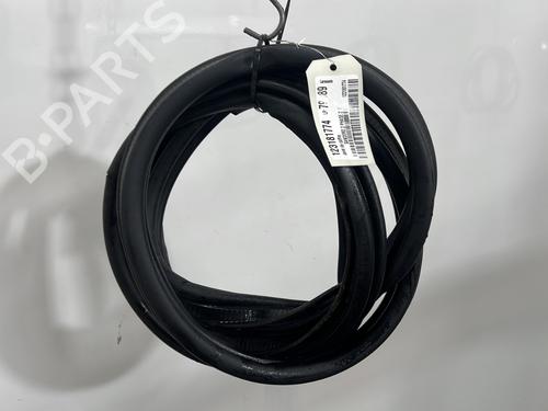 rubber-door-seal-dacia-sandero-ii-2012-33445638 main image