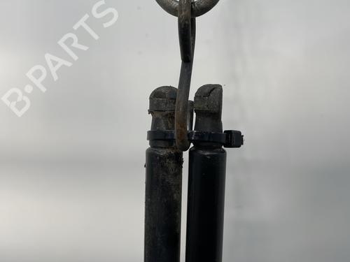 Tailgate lift support TOYOTA YARIS (_P13_) 1.5 Hybrid (NHP130_, NHP130) | BP22415397C138 