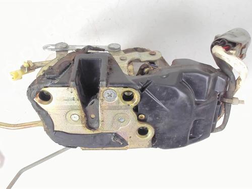 Used Front left lock Front left lock TOYOTA COROLLA Compact (_E10_) 1.3 XLI (EE101_, EE101R) (75 hp) 21238808 21238808