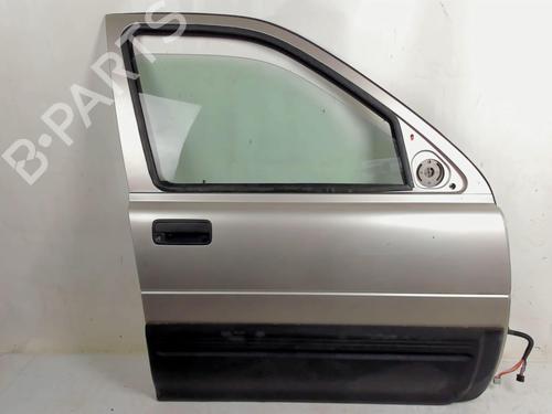 Right front door LAND ROVER FREELANDER I (L314) 2.0 Td4 4x4 | BP20391384C3 
