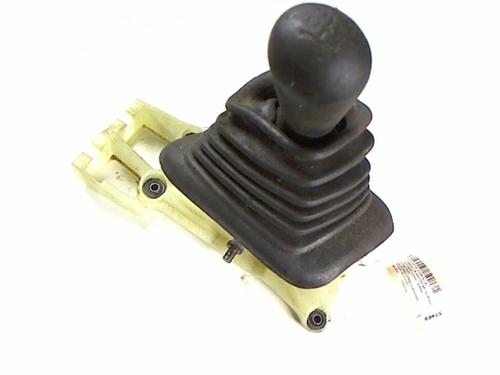 Used Gear lever TOYOTA COROLLA Liftback (_E11_) 2.0 D-4D (CDE110_, CDE110R) (90 hp) 20403977