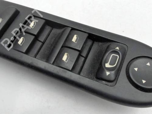 Used Left front window switch Left front window switch PEUGEOT 307 (3A/C) 2.0 HDi 110 (107 hp) 33314859 33314859