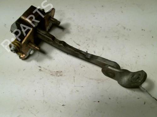 Used Hinge/Door check strap RENAULT CLIO II (BB_, CB_) 1.9 D (B/CB0J) (65 hp) 20457428