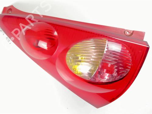 Left taillight PEUGEOT 107 (PM_, PN_) 1.0 | BP20469676C34 