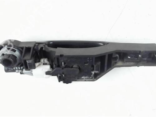 Used Rear left exterior door handle Rear left exterior door handle RENAULT LAGUNA III Grandtour (KT0/1) 2.0 dCi (KT01, KT08, KT09, KT0K, KT12, KT1D, KT1W) (150 hp) 35892831 35892831