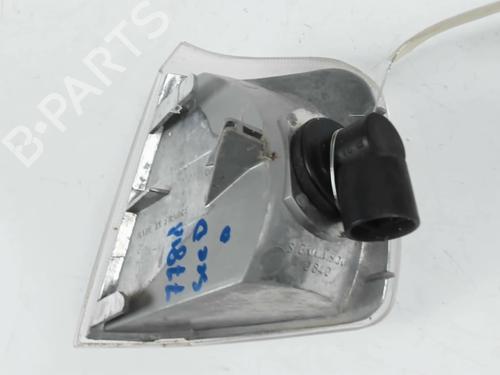 Used Right front indicator Right front indicator PEUGEOT 405 I (15B) 1.9 (122 hp) 27804641 27804641