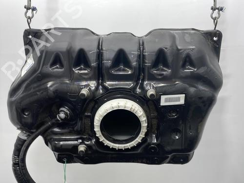 Used Fuel tank TOYOTA VERSO S (_P12_) 1.4 D4-D (NLP121_, NLP121R) (90 hp) 20654462
