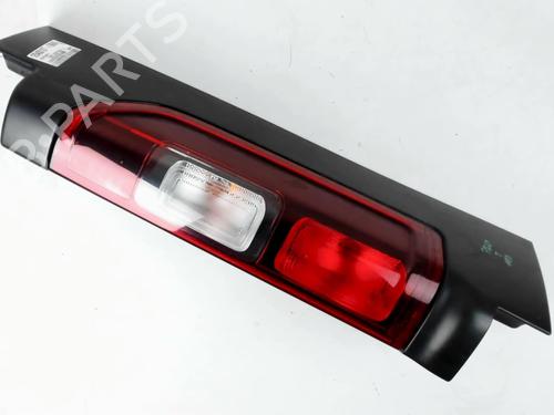 right-taillight-renault-trafic-iii-van-fg_-2014-34559303 main image