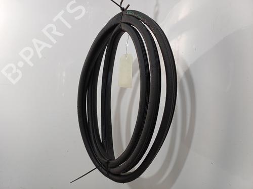 rubber-door-seal-hyundai-i30-pde-pd-pden-2016-40199394 main image