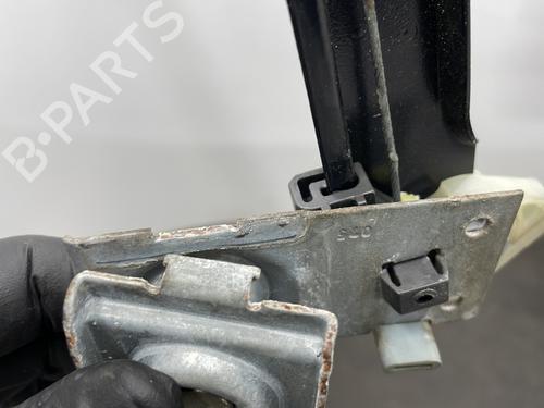 Used Front right window mechanism Front right window mechanism SEAT IBIZA II (6K1) 1.0 i (50 hp) 33559808 33559808