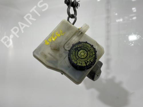 Used Brake master cylinder Brake master cylinder MINI MINI (R50, R53) Cooper (116 hp) 33559747 33559747