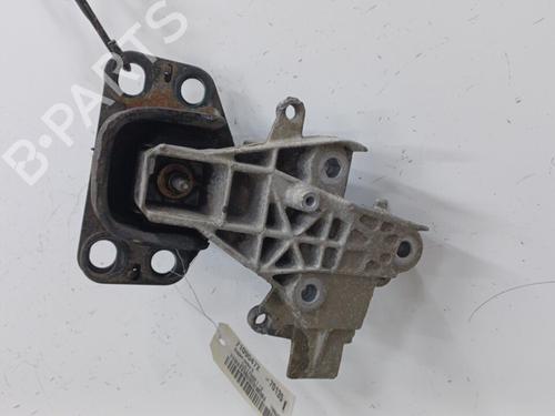 Used Engine mount RENAULT CLIO II (BB_, CB_) 1.9 D (B/CB0J) (65 hp) 21237574