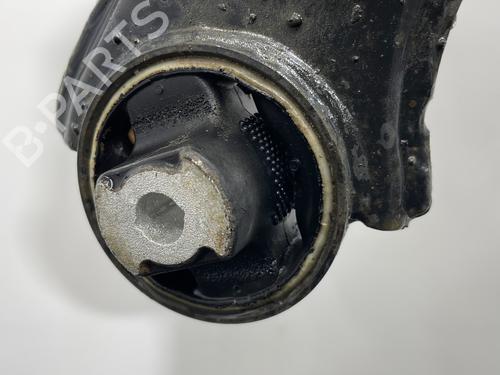 Used Right front suspension arm Right front suspension arm FIAT LINEA (323_, 110_) 1.3 D Multijet (323AXB11, 323AXB1A) (90 hp) 31027989 31027989