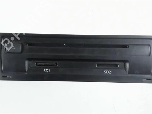 Used Radio VW CRAFTER Van (SY_, SX_) 2.0 TDI FWD (SYB, SYC, SYD) (177 hp) 32396723