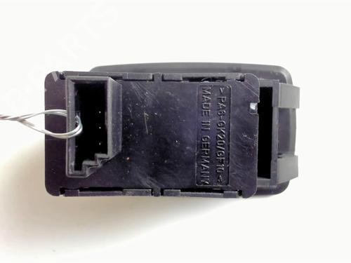 Used Right rear window switch Right rear window switch BMW 3 (E90) 318 d (122 hp) 20428751 20428751